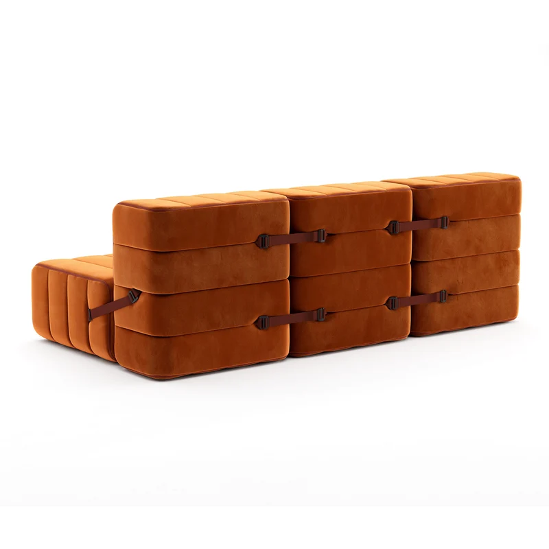 Curt Sofa