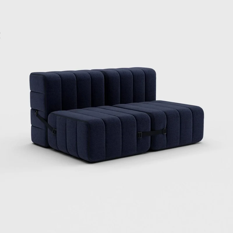 Curt Sofa