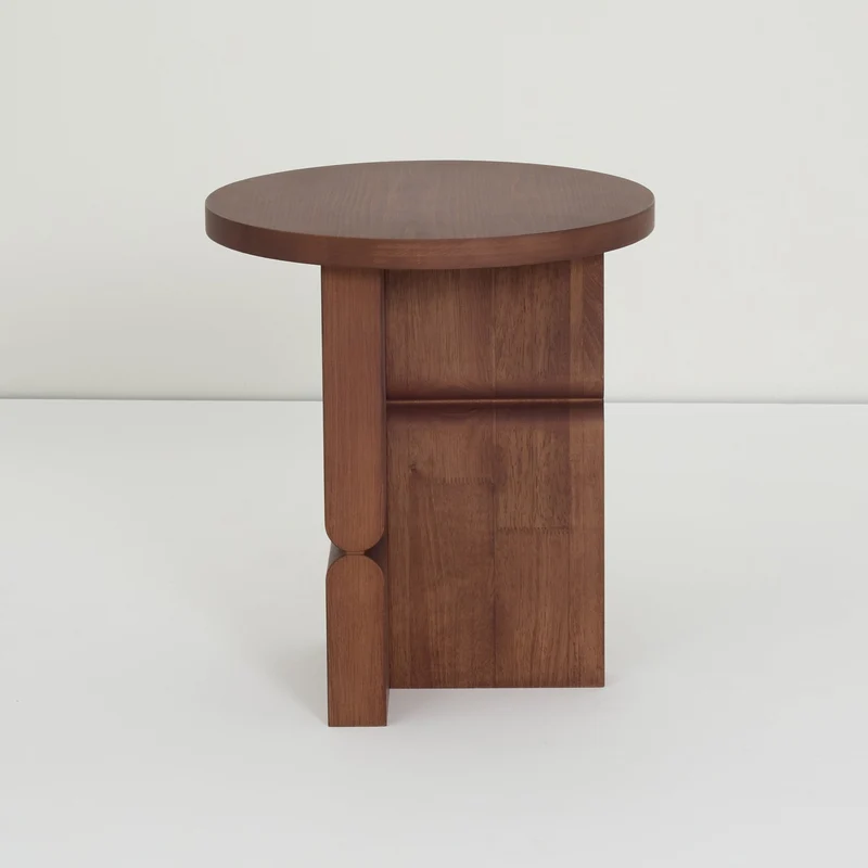 Table d'appoint ronde en bois de frêne peint noyer marron 38 x 42,5 cm Noon - Nobodinoz