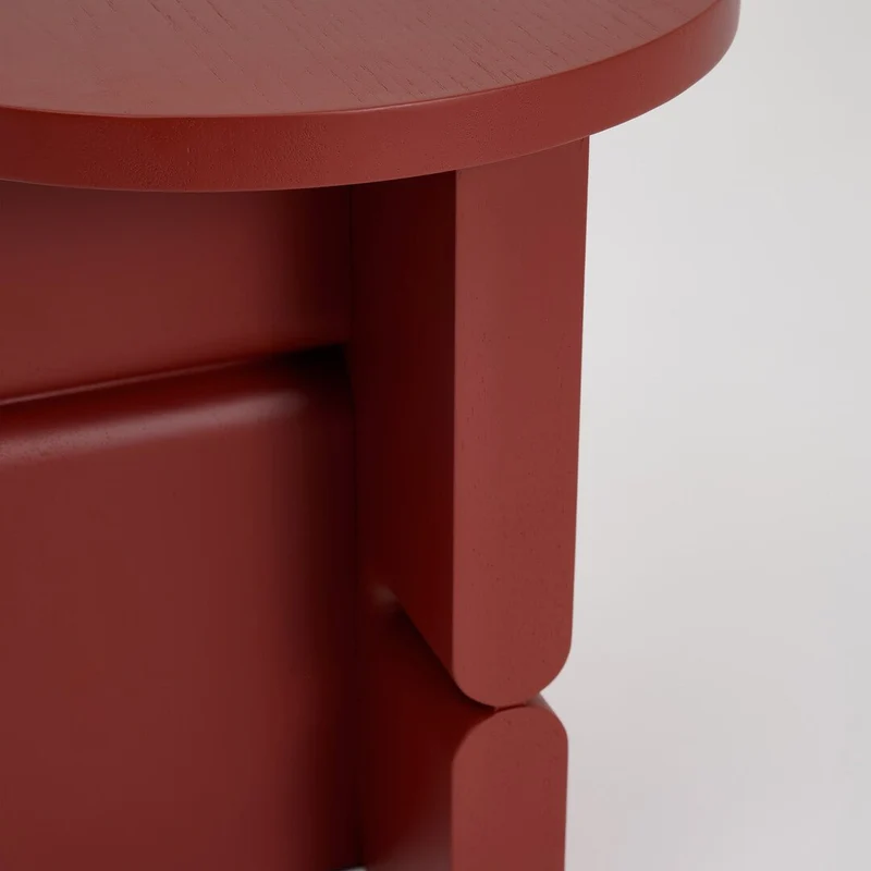 Table d'appoint ronde en bois de frêne peint rouge 38 x 42,5 cm Noon - Nobodinoz