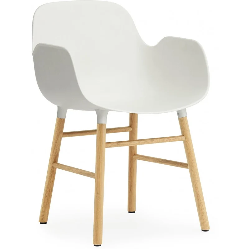 Normann Copenhagen Armlehnstuhl | Form