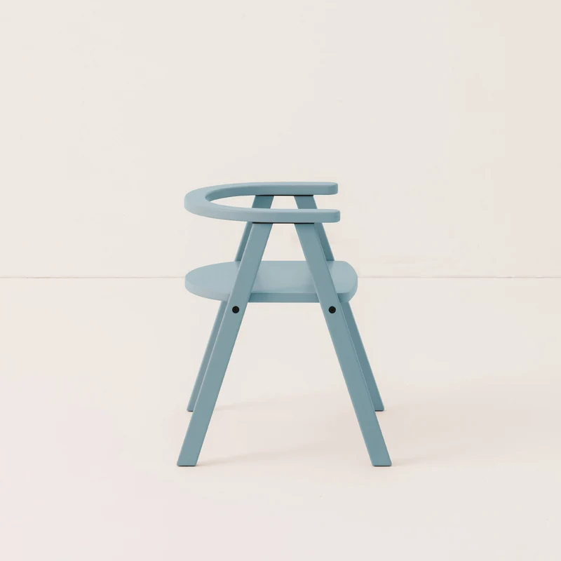 Chaise enfant en bois de hêtre bleu Growing Green - Nobodinoz