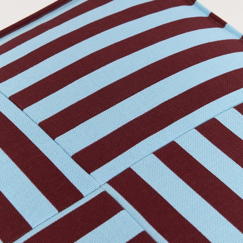 Pouf ottoman carré en coton rayures bordeaux et bleu 55 x 55 x 35cm Otto - Nobodinoz