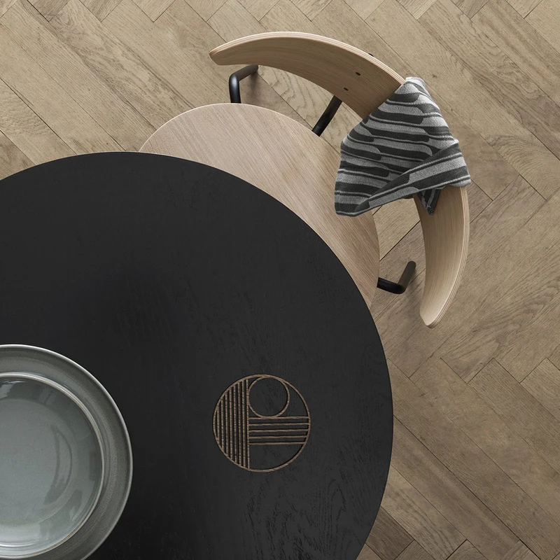 Chaise empilable bois et métal Herman Noir - Ferm Living