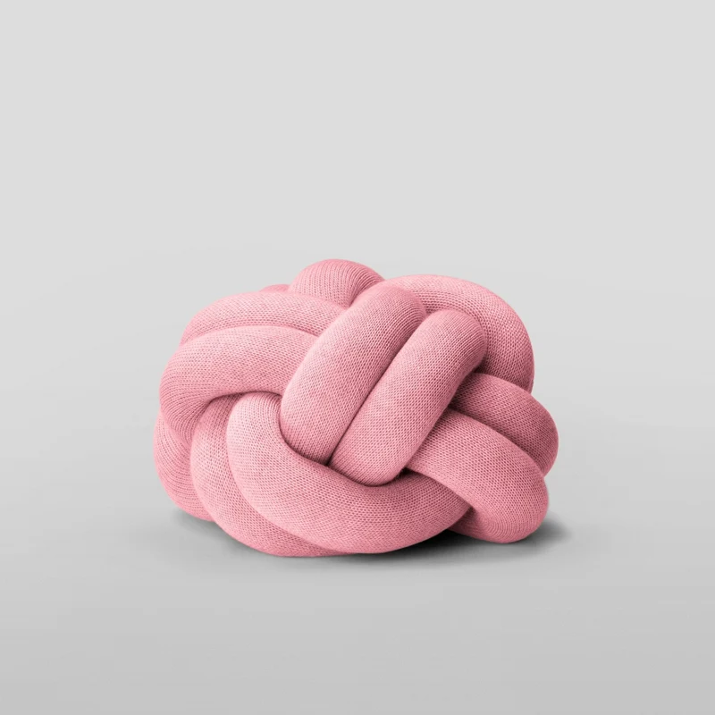 Coussin rose Knot 30cm - Design House Stockholm