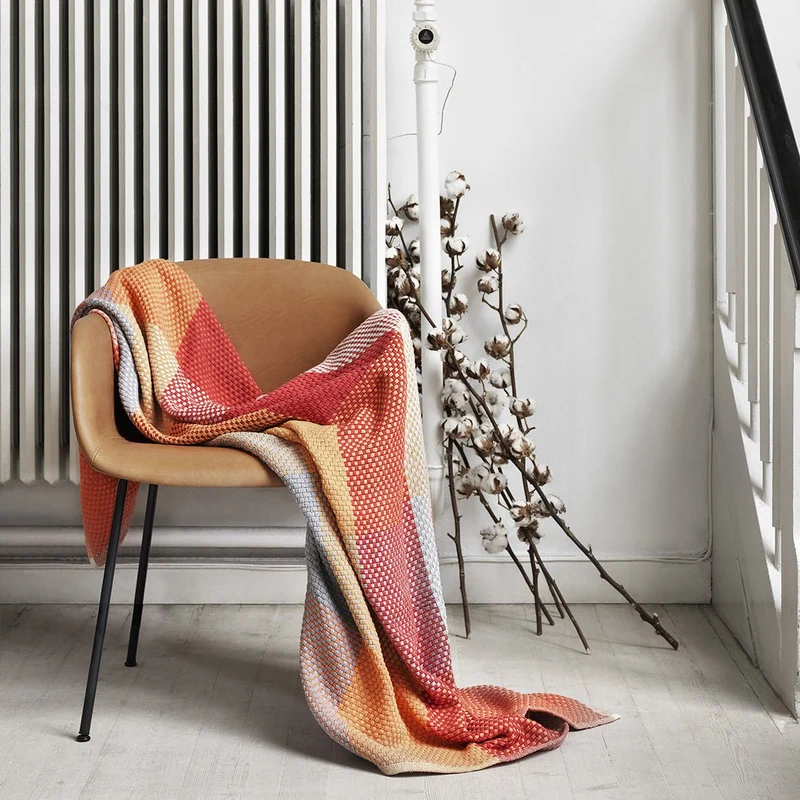 Fauteuil blanc piétement tubes Fiber - Muuto