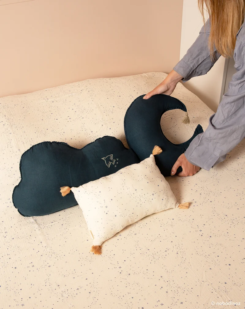 Moon cushion in washed French linen L1N0