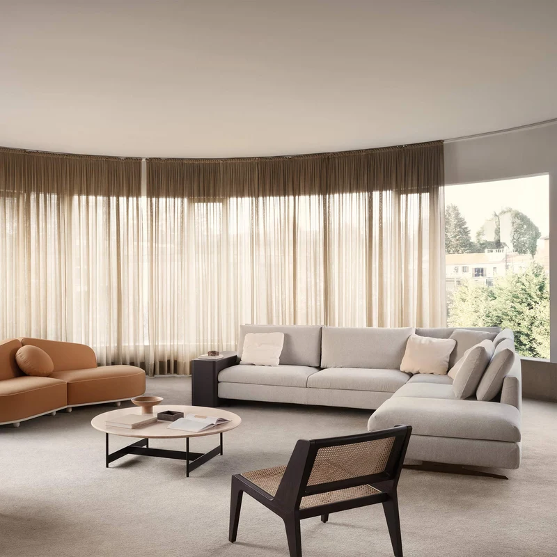 Leenus Sofa