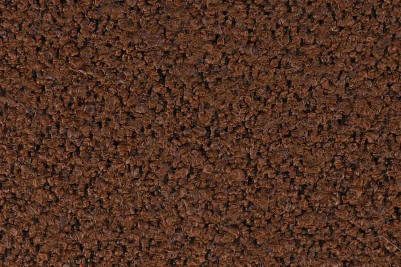 Chaise en tissu bouclette marron et métal marron Sora - The Cool Republic