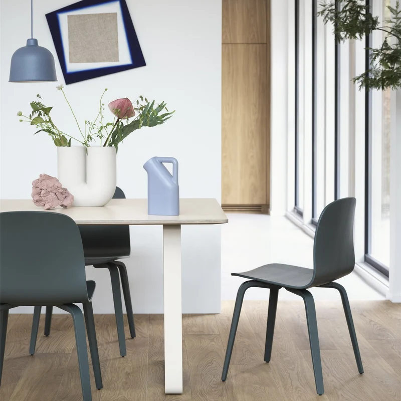 Chaise blanche et chêne naturel Visu - Muuto