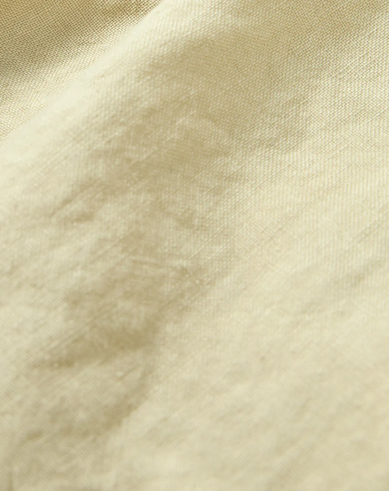 Cloud cushion in washed French linen L1N0