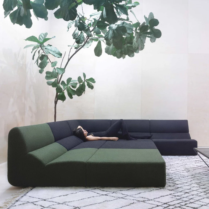 Layout Sofa