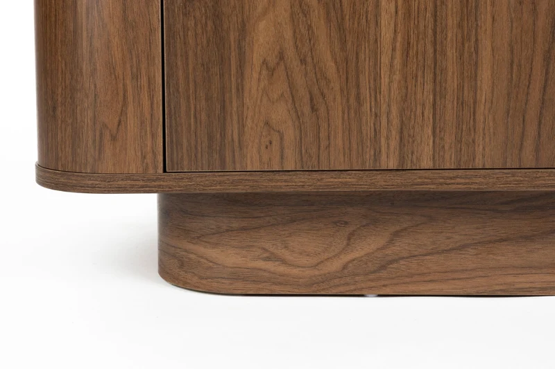 Armoire en bois de noyer 100x40x140cm Oréa - The Cool Republic