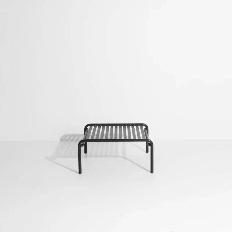 Table basse de jardin noire Week-End - Petite Friture