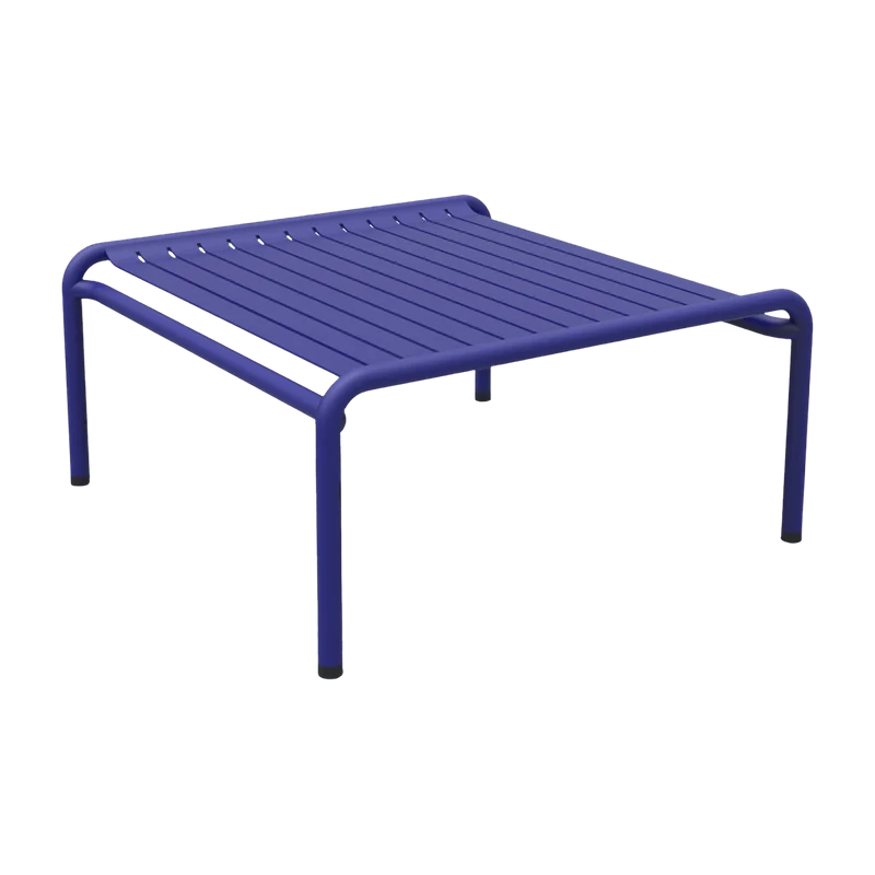 Table basse de jardin bleue Week-End - Petite Friture