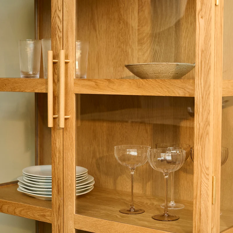 Akeru II Vitrinenschrank H180xB90