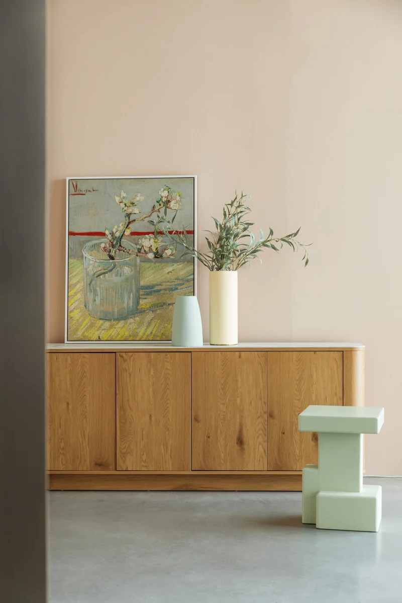 Buffet haut en bois de chêne 180x40x75cm Oréa - The Cool Republic