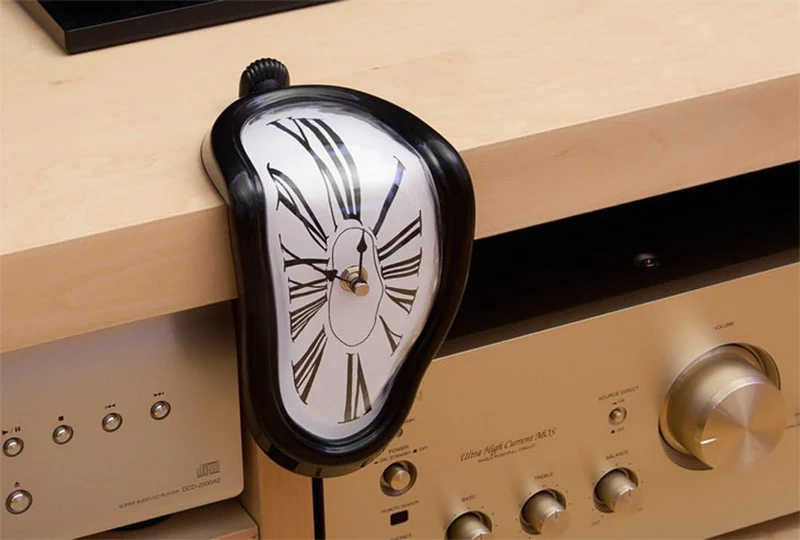 Schmelzende Uhr - Surrealistische Dali-Stil Tischuhr - Deko-Highlight
