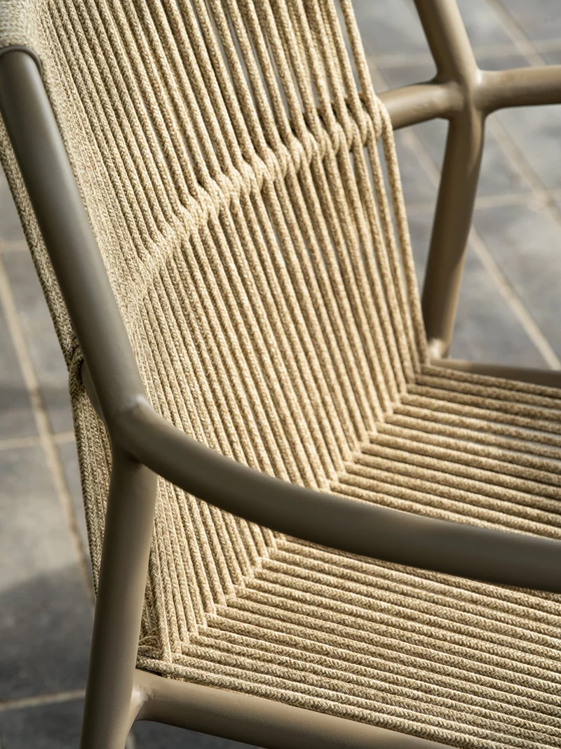 Chaise d'extérieur en aluminium thermolaqué et corde sable 60x63x81cm Sweep - Vincent Sheppard