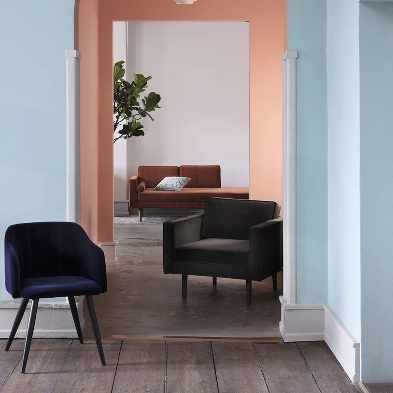 Fauteuil en velours anthracite Wind - Broste Copenhagen