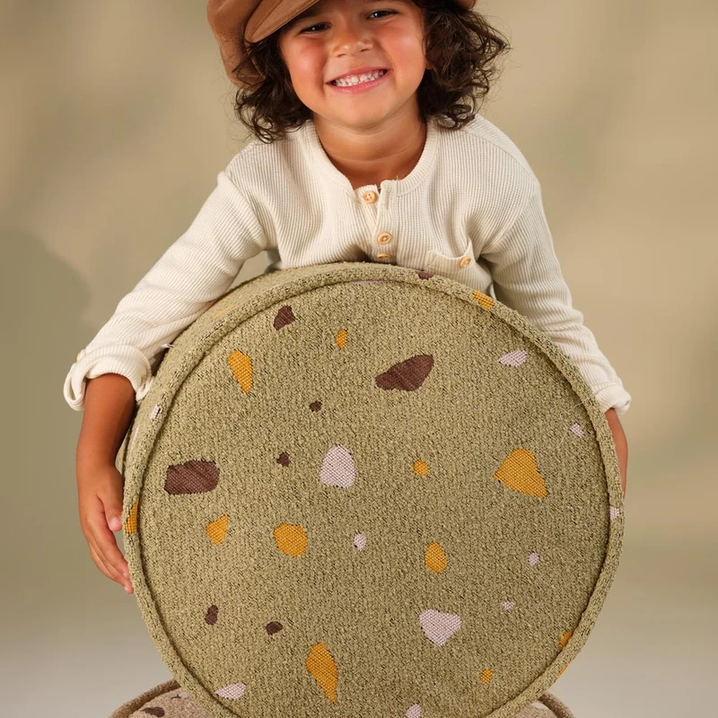 Pouf im Terrazzo Design