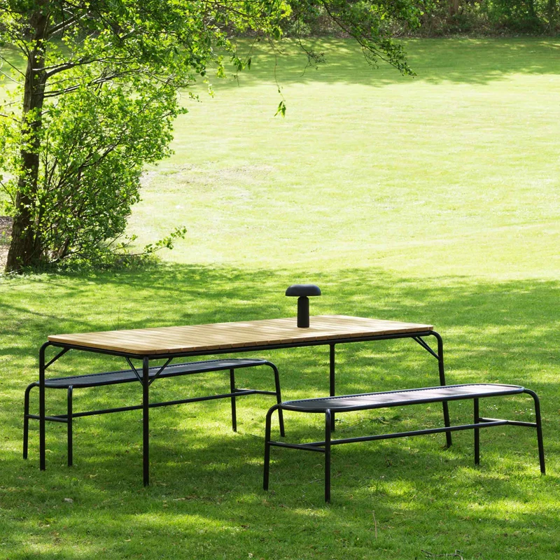 Normann Copenhagen Gartentisch | Vig L