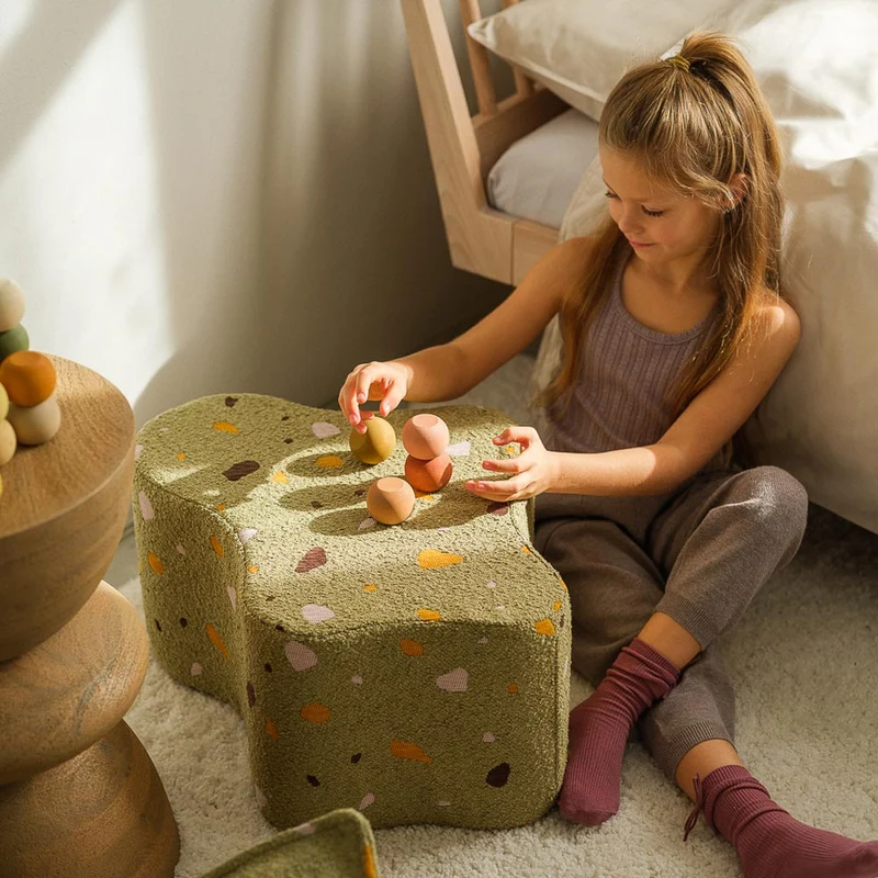 Pouf Wolke im Terrazzo Design