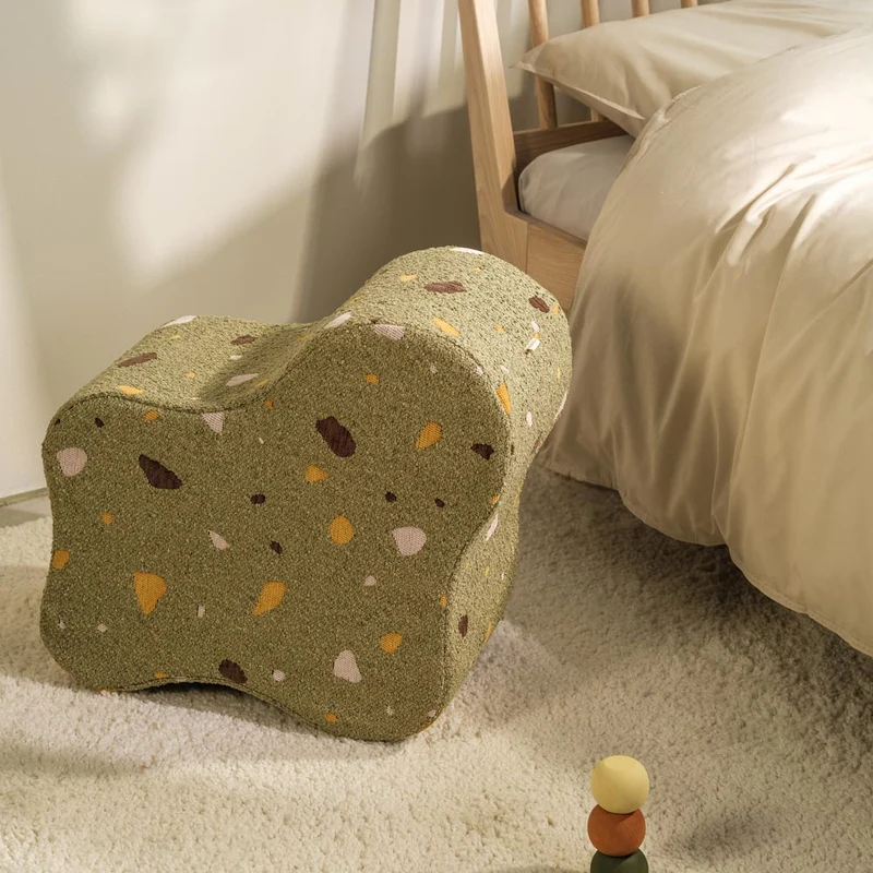 Pouf Wolke im Terrazzo Design