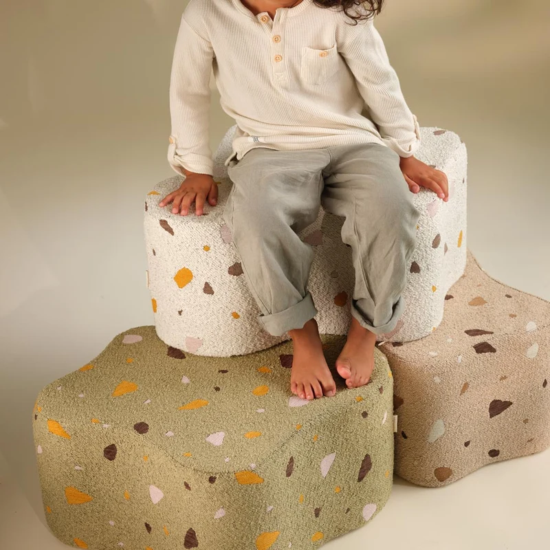 Pouf Wolke im Terrazzo Design
