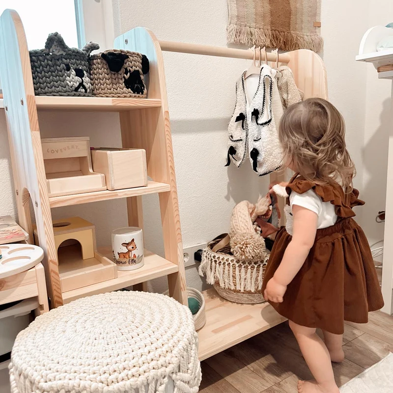 Montessori Kinderkleiderschrank & Garderobe Luna