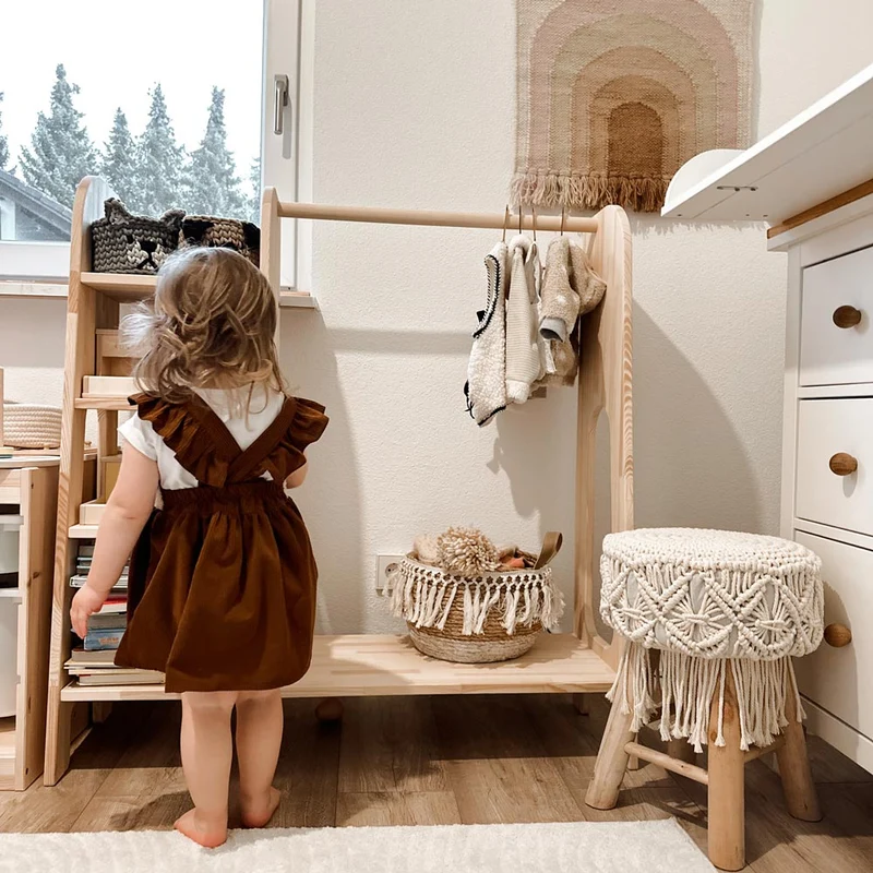 Montessori Kinderkleiderschrank & Garderobe Luna