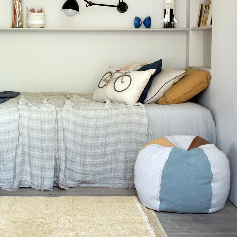Pouf Ball