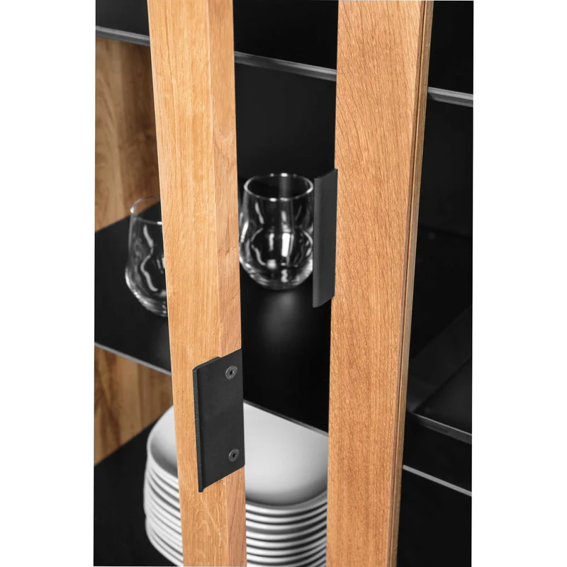 Janua Vitrine | BC 04