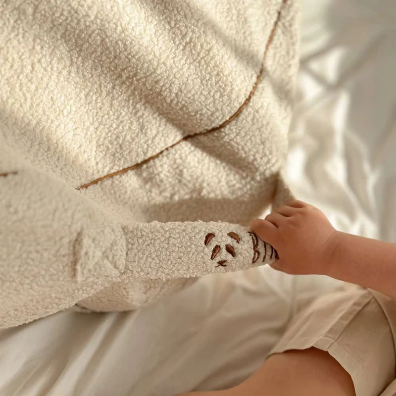 Bodenkissen Plushy aus Plüschstoff