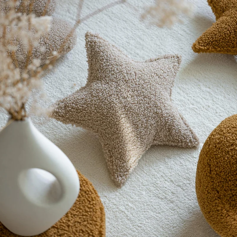 Stern Kissen aus Teddy-Stoff