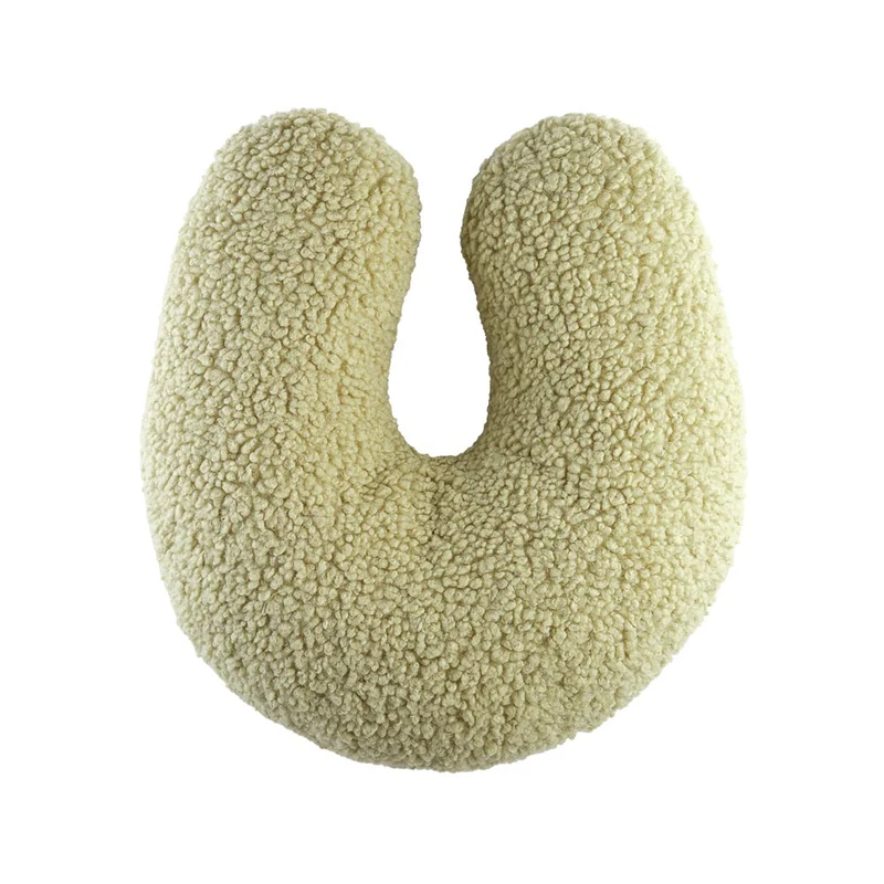 U Kissen aus Teddy-Stoff