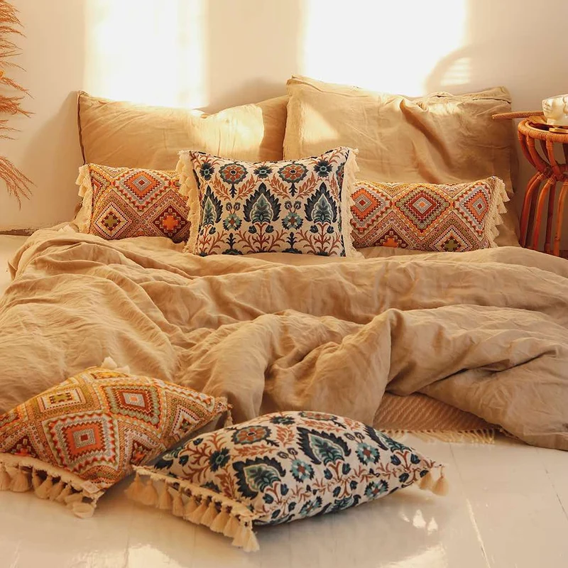 Boho Tribe Kissen mit Fransen