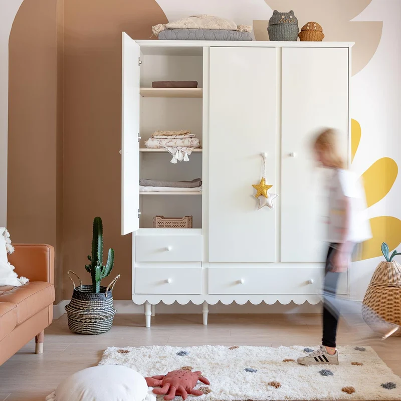 Kleiderschrank BaBu 3-Türig