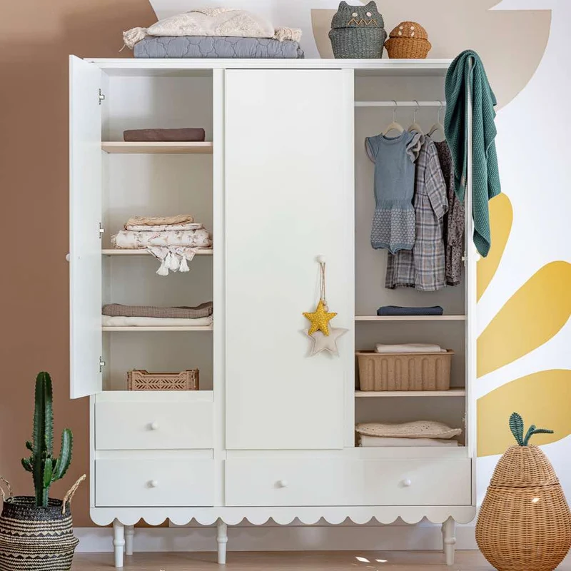 Kleiderschrank BaBu 3-Türig