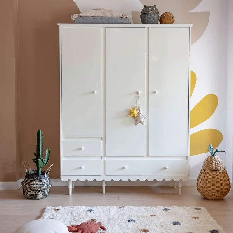 Kleiderschrank BaBu 3-Türig