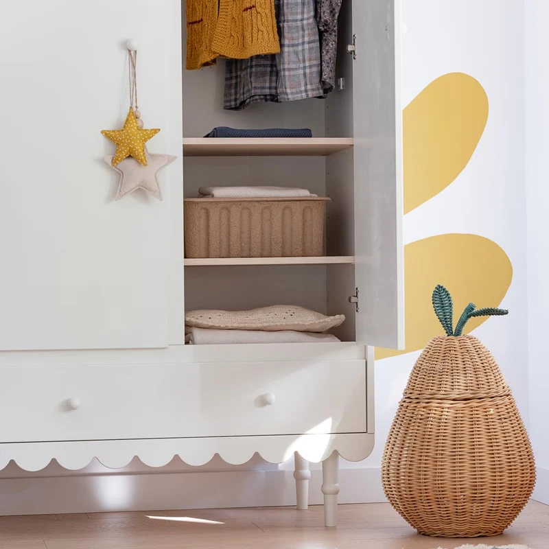 Kleiderschrank BaBu 3-Türig