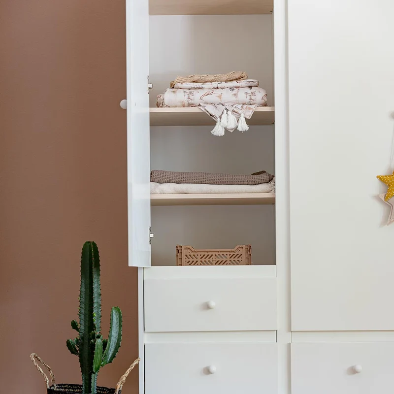Kleiderschrank BaBu 3-Türig