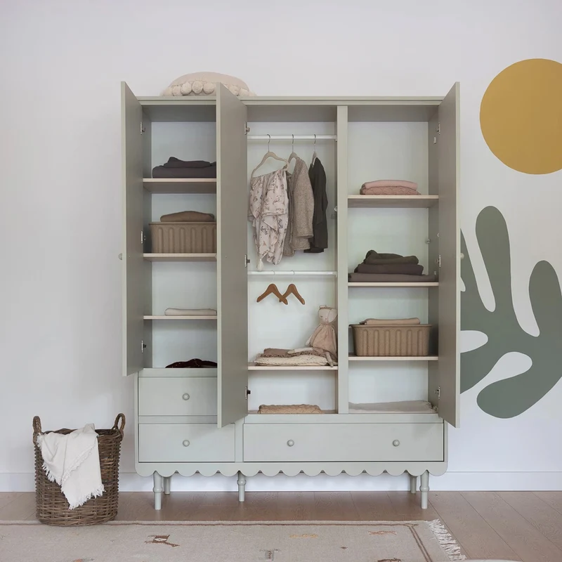 Kleiderschrank BaBu 3-Türig