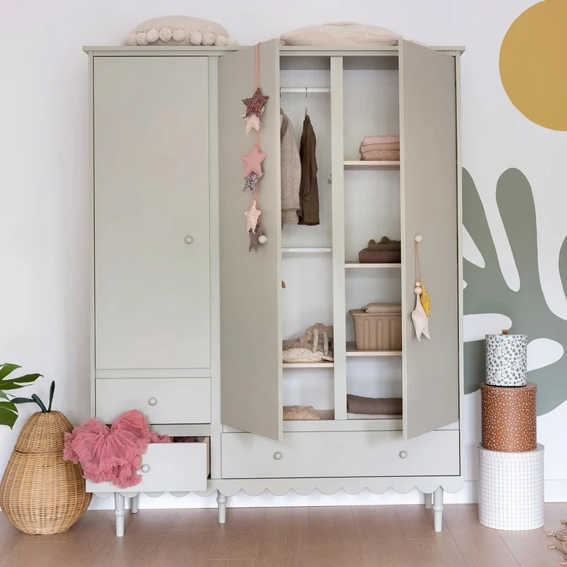 Kleiderschrank BaBu 3-Türig
