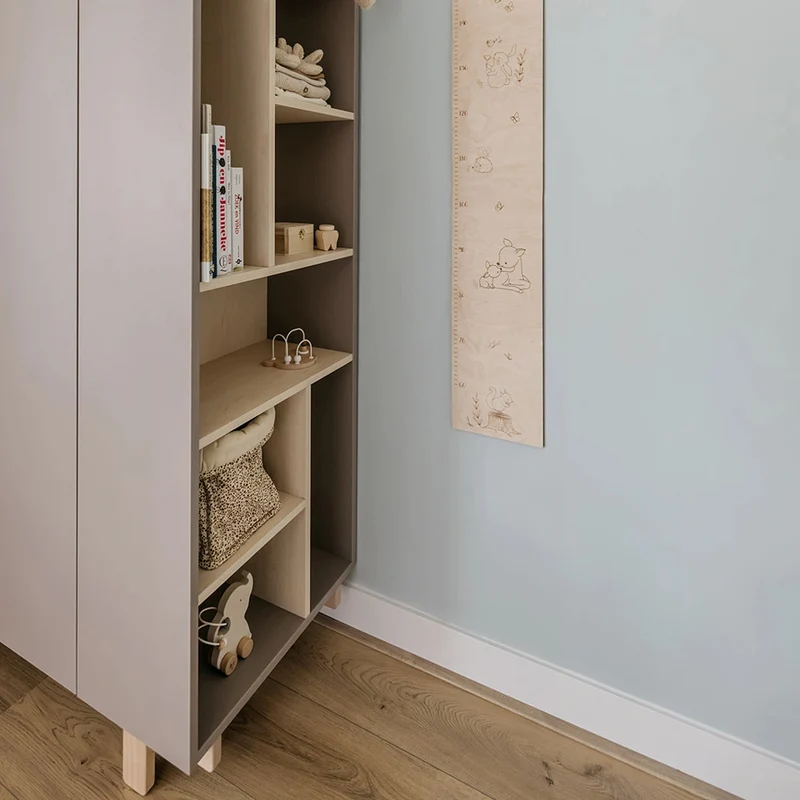 Kleiderschrank Mellou