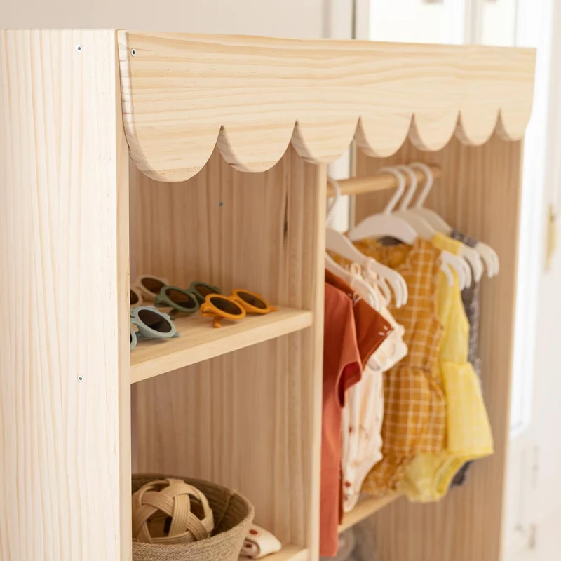 Montessori Kleiderschrank