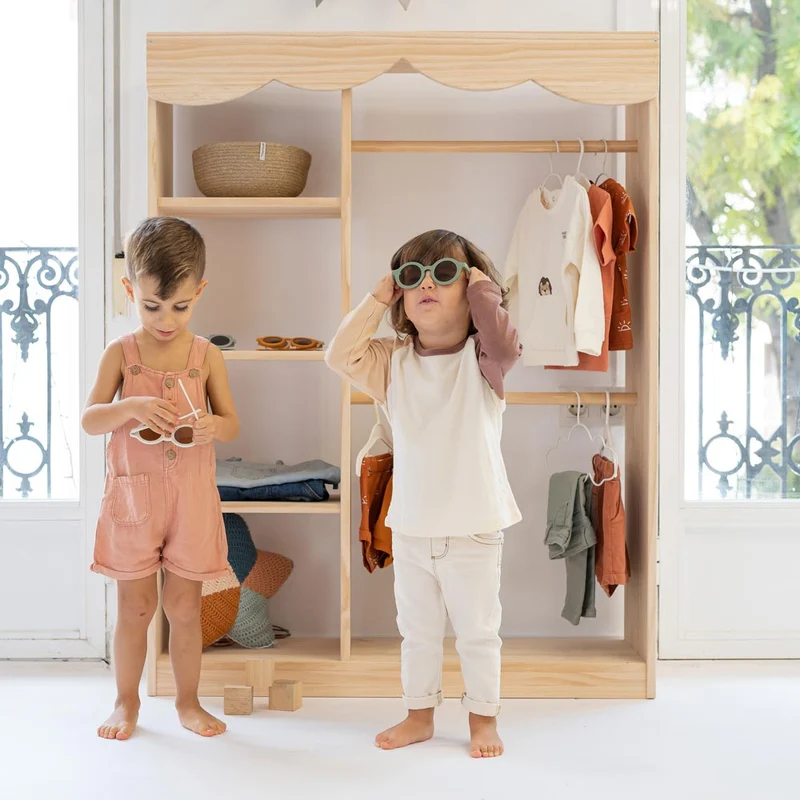 Montessori Kleiderschrank