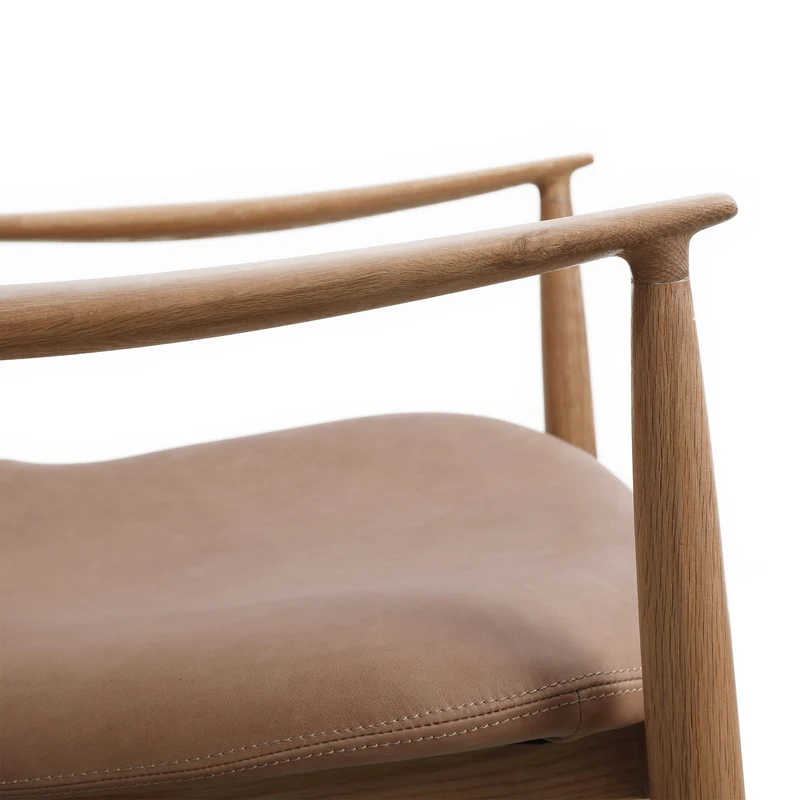 Korobi II Loungestuhl Leder