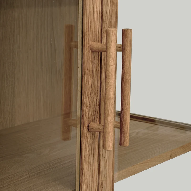 Akeru II Vitrinenschrank H126xB90