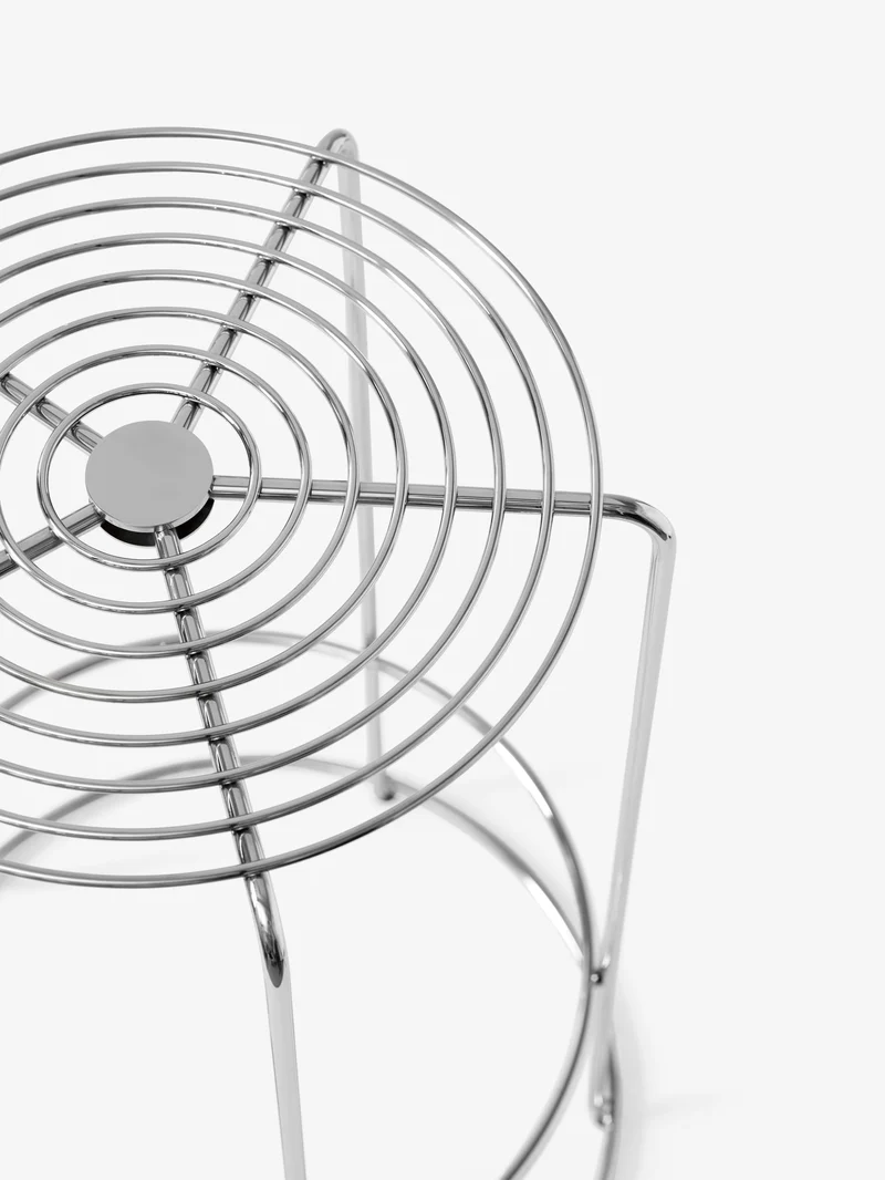 Tabouret de bar en acier poli miroir argenté 44x44x65cm Wire VP15 - &tradition